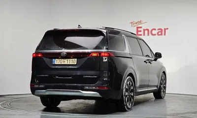 Kia Canival 2021, 66839 км, за 16930.38 USD