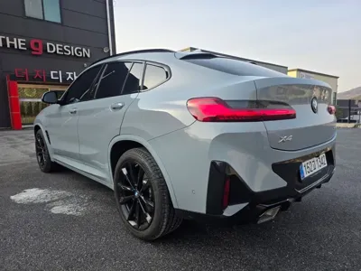 BMW X4 2025, 7250 км, за 44945.7 USD