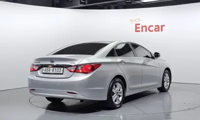 Hyundai Sonata 2012, 158481 км, за 2496.06 USD