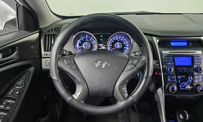 Hyundai Sonata 2012, 158481 км, за 2496.06 USD - фото 15