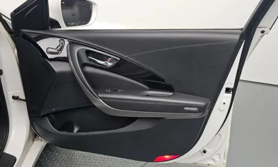 Hyundai Grandeur 2015, 130687 км, за 4825.49 USD - фото 28