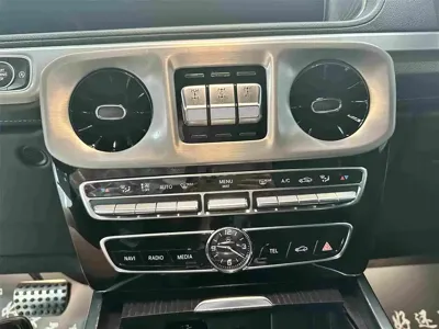 Mercedes-Benz G-Class 2023, 23000 км, за 180985.31 USD - фото 10