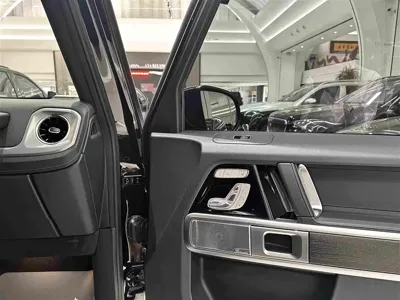 Mercedes-Benz G-Class 2023, 23000 км, за 180985.31 USD - фото 24