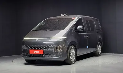 Hyundai Staria · 2022 год