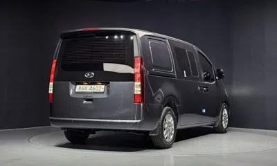 Hyundai Staria 2022, 125372 км, за 13784.95 USD