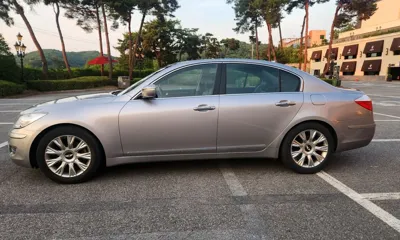 Hyundai Genesis 2008, 154000 км, за 1837.99 USD
