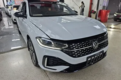 Volkswagen Lavida 2023, 57200 км, за 14503 USD
