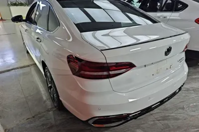 Volkswagen Lavida 2023, 57200 км, за 14503 USD
