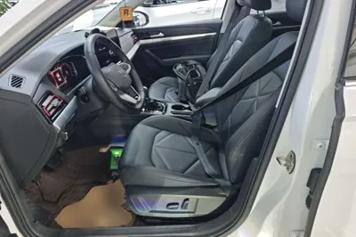 Volkswagen Lavida 2023, 57200 км, за 14503 USD - фото 25
