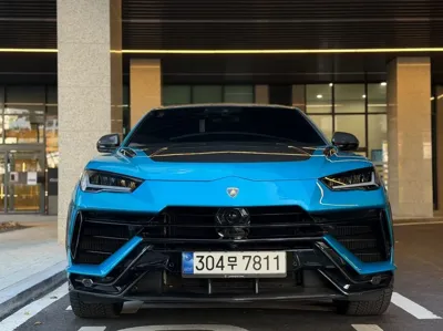 Lamborghini Urus · 2023 год