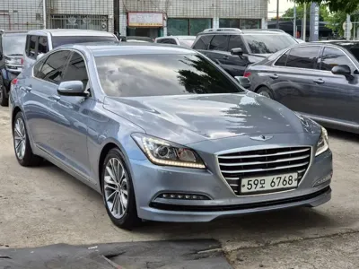 Hyundai Genesis 2015, 143888 км, за 5244.85 USD