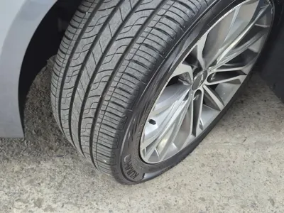 Hyundai Genesis 2015, 143888 км, за 5244.85 USD - фото 17