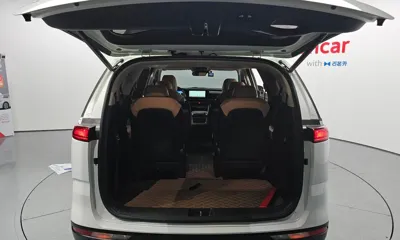 Kia Canival 2023, 38466 км, за 17001.44 USD - фото 20