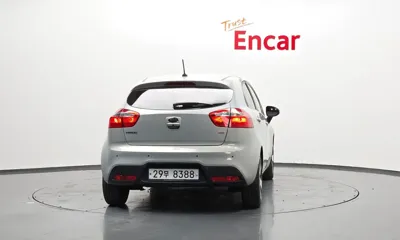 Kia Pride 2012, 122815 км, за 2275.24 USD