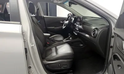 Hyundai Kona 2021, 40606 км, за 13544.76 USD - фото 11