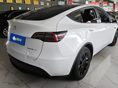 Tesla Model Y 2022, 83000 км, за 24602.23 USD