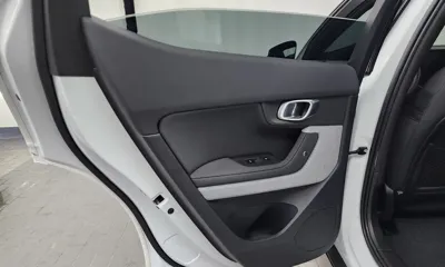 Polestar Polestar 2 2022, 116557 км, за 17920.44 USD - фото 25
