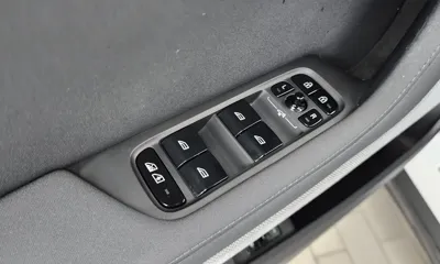 Polestar Polestar 2 2022, 116557 км, за 17920.44 USD - фото 34