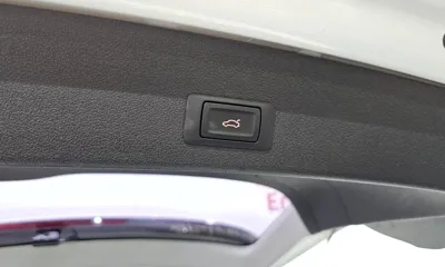 Audi Q5 2015, 102325 км, за 10076.05 USD - фото 16