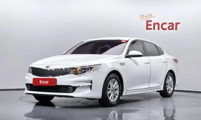 Kia K5 · 2016 год