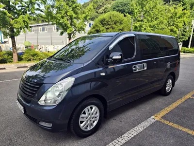 Hyundai Starex 2015, 139000 км, за 5710.91 USD