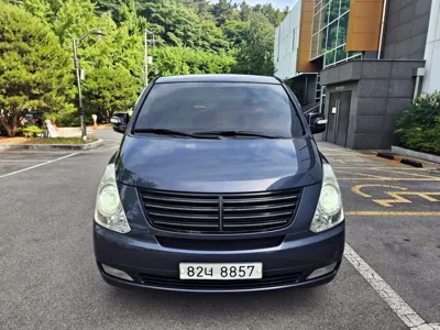 Hyundai Starex 2015, 139000 км, за 5710.91 USD