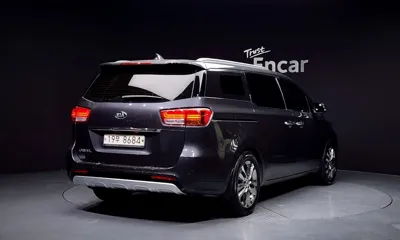 Kia Canival 2018, 170759 км, за 7416.09 USD