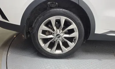 Kia Sorento 2021, 141489 км, за 11701.22 USD