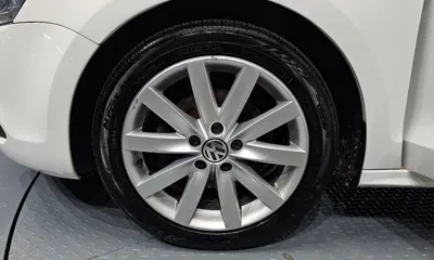 Volkswagen Jetta 2013, 90779 км, за 3701.75 USD