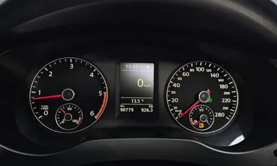 Volkswagen Jetta 2013, 90779 км, за 3675.99 USD - фото 8