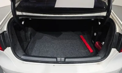 Volkswagen Jetta 2013, 90779 км, за 3675.99 USD - фото 20