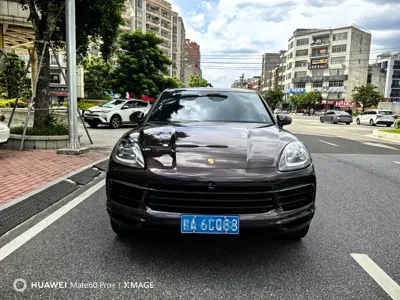 Porsche Cayenne 2019, 150000 км, за 43724.51 USD