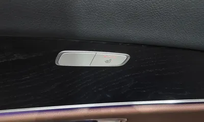 Mercedes-Benz E-Class 2017, 119114 км, за 11709.61 USD - фото 34