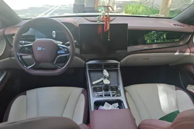 BYD Seal 2023, 21700 км, за 14120 USD - фото 6