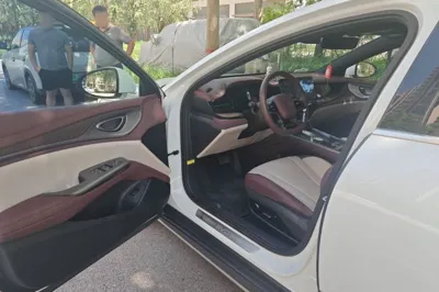 BYD Seal 2023, 21700 км, за 14120 USD - фото 13