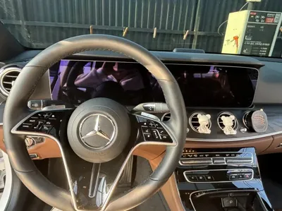Mercedes-Benz E-Class 2023, 58000 км, за 24497.83 USD