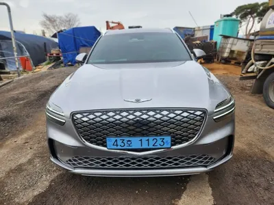 Genesis GV70 · 2026 год