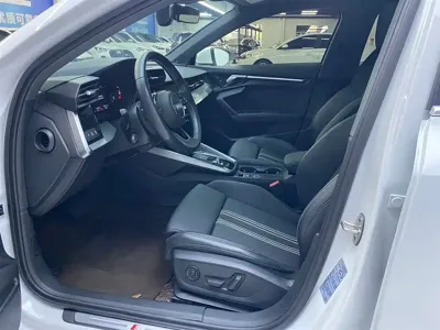 Audi A3 2023, 10900 км, за 24278.52 USD