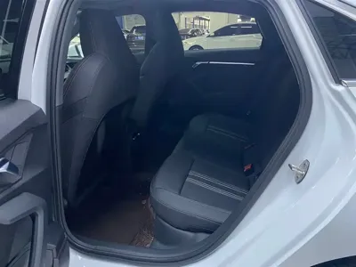 Audi A3 2023, 10900 км, за 24278.52 USD