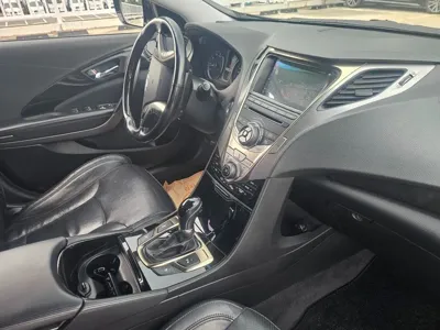 Hyundai Grandeur 2012, 114000 км, за 3387.62 USD - фото 9