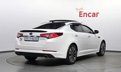 Kia K5 2012, 174592 км, за 3216.49 USD
