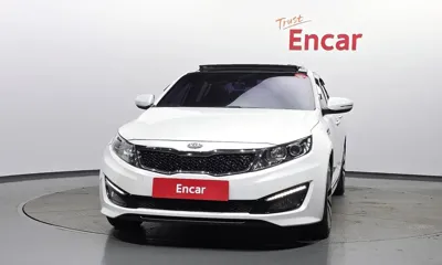 Kia K5 2012, 174592 км, за 3216.49 USD