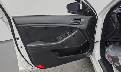 Kia K5 2012, 174592 км, за 3216.49 USD - фото 24