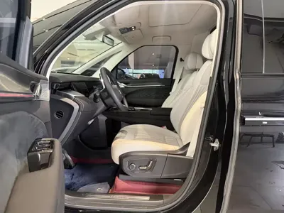 Zeekr 009 2024, 21000 км, за 67153.51 USD