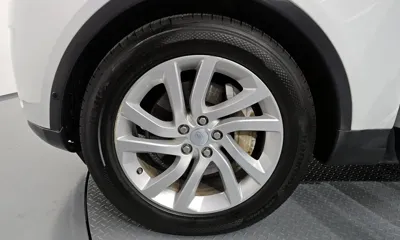 Land Rover Discovery 2019, 158565 км, за 17386.2 USD