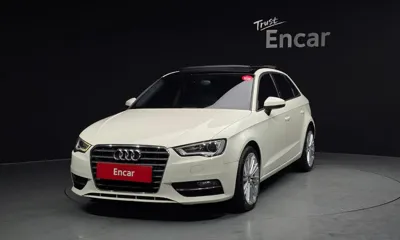 Audi A3 · 2015 год