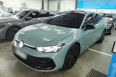 Volkswagen Passat · 2025 год