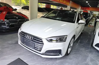 Audi A5 · 2017 год