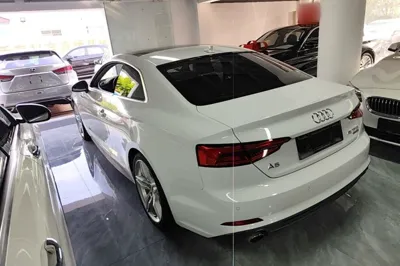 Audi A5 2017, 96000 км, за 18145 USD