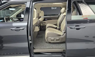 Kia Canival 2022, 83930 км, за 16836.76 USD - фото 11